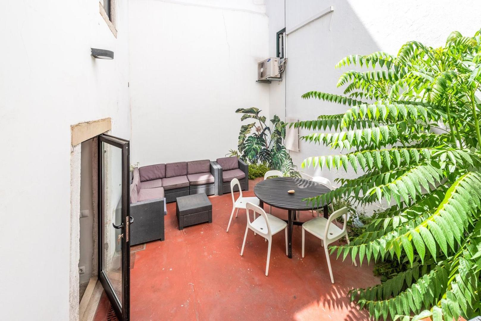 Guestready - Fantastic W Big Patio - Bairro Alto Apartment *